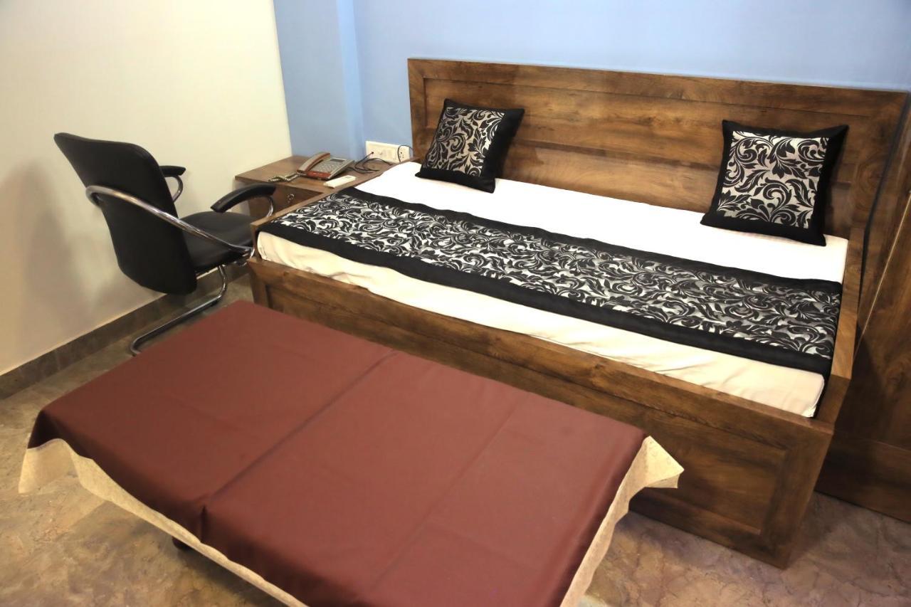 Casa Central Yeni Delhi Dış mekan fotoğraf